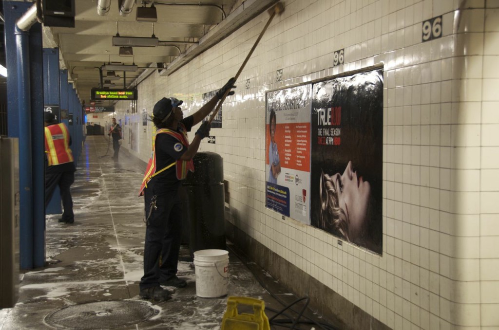 cleaning-the-subway