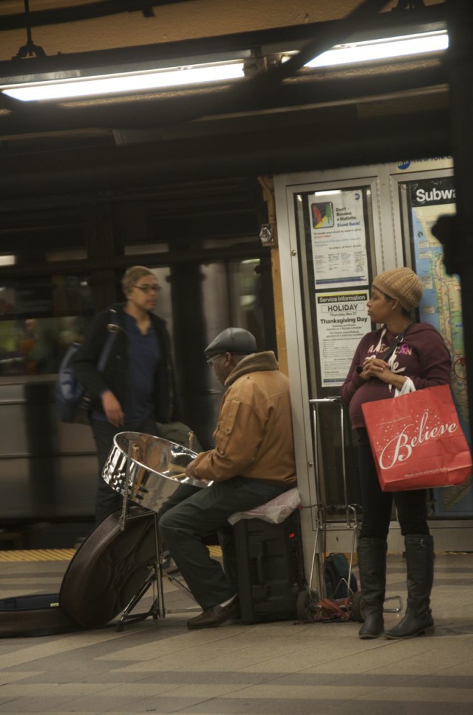 flower-stall-in-subway-station